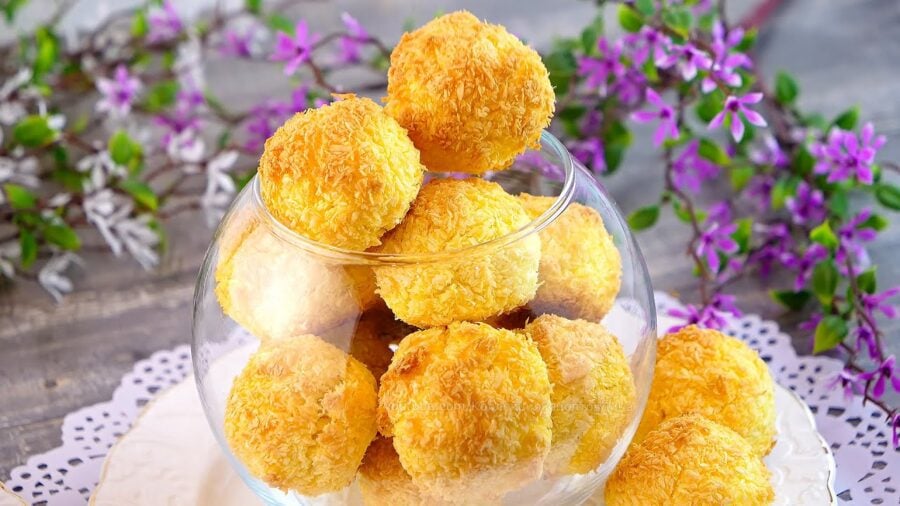 Рецепт вкусного кокосового печенья к чаю 