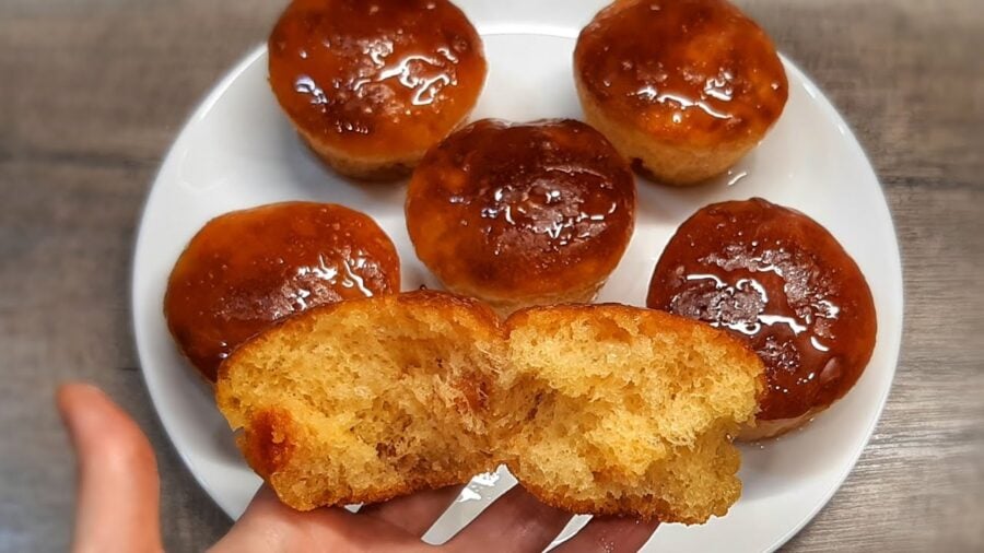 Сочный и ароматный ромовый пирог с пропиткой 