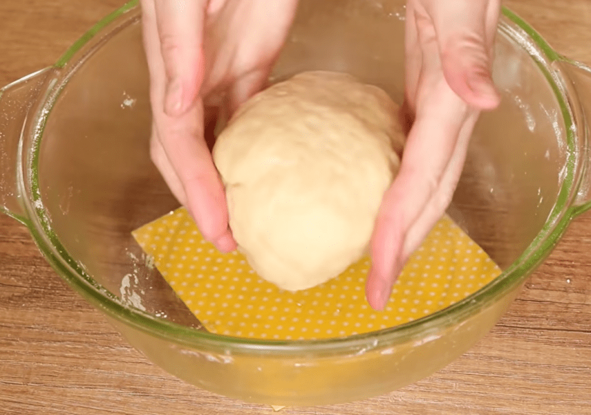 Рецепт вкусных рогаликов с повидлом без яиц, масла и молока